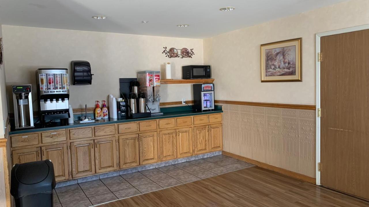 Fairbridge Inn And Suites - Miles City Exteriör bild