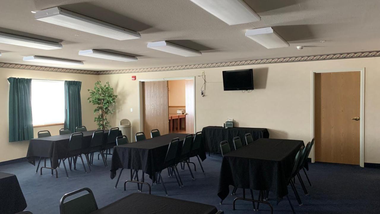 Fairbridge Inn And Suites - Miles City Exteriör bild
